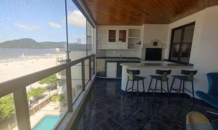 Apartamento Mobiliado Frente Mar, 4 Quartos Sendo 2 Suítes no Centro, Balneário Camboriú/SC