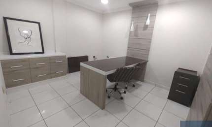Casa comercial para alugar na Rua Julieta Lins, Pioneiros, Balneário Camboriú