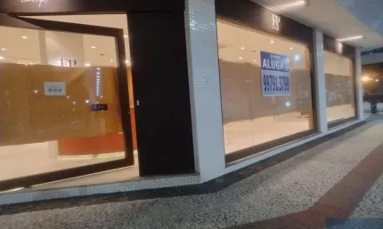 Ampla loja + 5 salas, na Avenida Brasil em Balneário Camboriú,SC