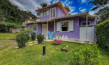 Casa com 3 dormitórios à venda, 128 m² por R$ 850.000,00 - Albuquerque - Teresópolis/RJ