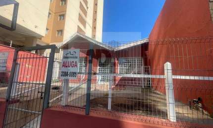 Casa Comercial para Venda em São José do Rio Preto, Centro, 3 banheiros