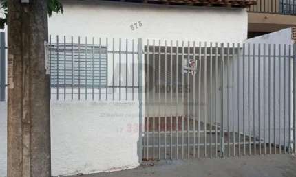 Casa para Locação em São José do Rio Preto, Floresta Park, 2 dormitórios, 1 banheiro, 1 vaga