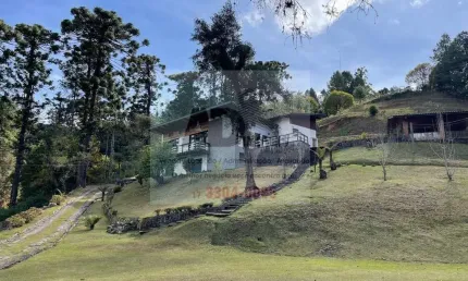 Sobrado para venda em campos do jordão, jardim embaixador
