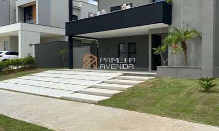 Sobrado de 360m² - 4 suítes/ 1 master - piscina bord. inf. - 4 vagas