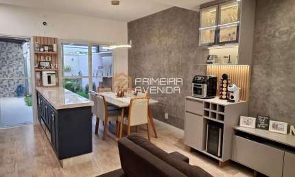Sobrado de 105m² - 3 dorm / 1 suíte - 2 vagas - Reserva Urbanova