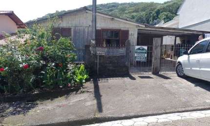 Terreno à venda na Rua Evaldo Carlos Broering, 243, Alto Aririu, Palhoça