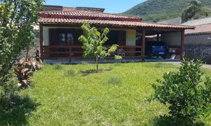 Casa com 3 quartos à venda na Rua Benta Martins Ribeiro, 157, Praia de Fora, Palhoça