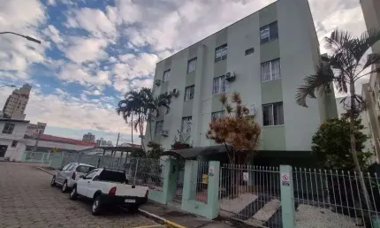 Apartamento com 2 quartos para alugar na Rua Caetano José Ferreira, 63, Kobrasol, São José