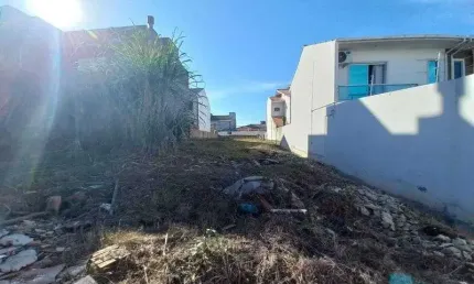 Terreno à venda na Rua Dorvalina Rodrigues da Silva, Forquilhas, São José