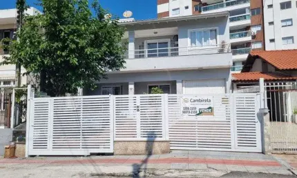 Casa com 6 quartos à venda na Rua Fúlvio Vieira da Rosa, 141, Barreiros, São José