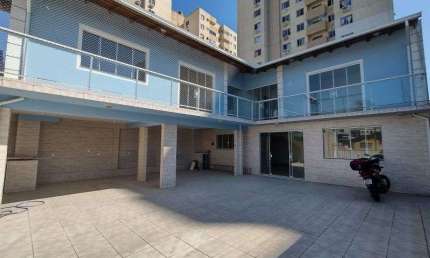 Casa com 3 quartos para alugar na Servidão Ana Matilde da Silva, 127, Areias, São José
