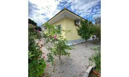 Casa com 3 quartos à venda na Rua Benjamin Gerlach, 1100, Fazenda Santo Antônio, São José