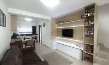 Casa em condomínio fechado com 2 quartos à venda na Rua Pedro Antônio dos Santos, 64, São Sebastião, Palhoça