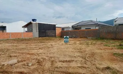 Terreno à venda na Rua Dos Imigrantes, Bela Vista, Palhoça