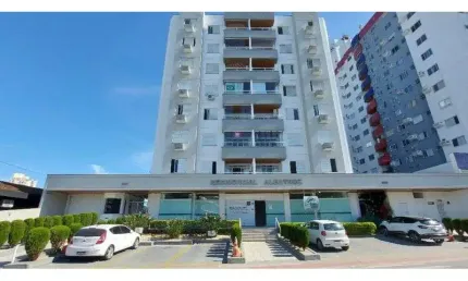 Apartamento com 2 quartos à venda na Rua Vinte e Quatro de Abril, 3048, Centro, Palhoça