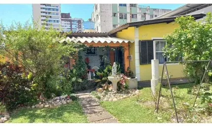 Terreno comercial à venda na Avenida Presidente Nereu Ramos, 840, Campinas, São José
