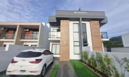 Casa em condomínio fechado com 3 quartos à venda na Rua Das Ametistas, 243, Sertão do Maruim, São José