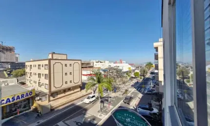Apartamento com 2 quartos para alugar na Avenida Lédio João Martins - De 723 Ao Fim - Lado ÍMpar, 231, Kobrasol, São José