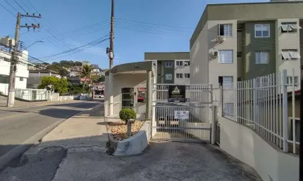 Apartamento com 2 quartos para alugar na Rua Delminda Silveira, 729, Agronômica, Florianópolis