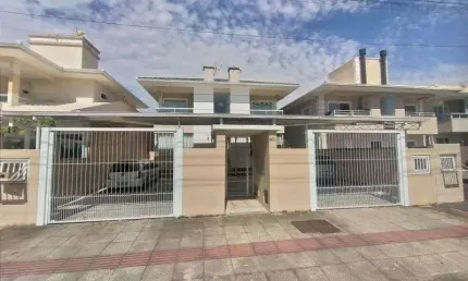 Apartamento com 2 quartos para alugar na Rua Lídia da Silva Lima, 112, Nova Palhoça, Palhoça