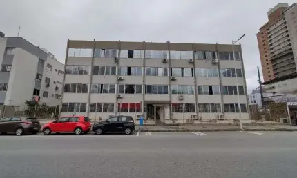 Apartamento com 1 quarto para alugar na Rua Delamar José Da Silva - Lado Par, 54, Kobrasol, São José