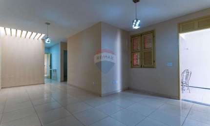 Casa plana - 137,86m² - Cidade dos Funcionários - R$415.000,00
