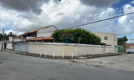 Casa com 4 quartos à venda no Maraponga, Fortaleza 
