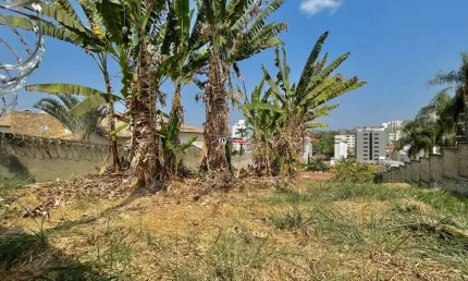 Terreno em condomínio fechado à venda na dos Jacarandás, 2, São Luiz, Belo Horizonte por R$ 1.500.000