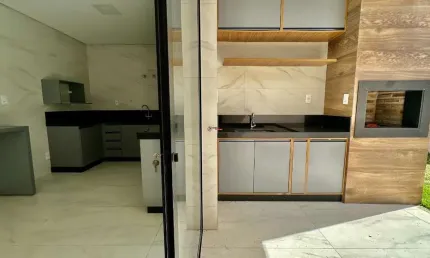 Casa com 3 quartos à venda na Rua Monte Castelo, 1, Itapoã, Belo Horizonte por R$ 898.000
