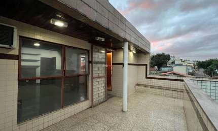 Cobertura com 4 quartos à venda na Deputado Anuar Menhen, 1, Santa Amélia, Belo Horizonte por R$ 450.000