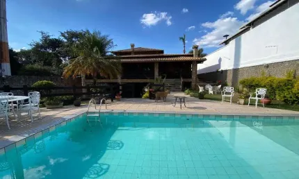 Casa com 5 quartos à venda na Alameda das Lathânias, 303, São Luiz, Belo Horizonte por R$ 2.875.000