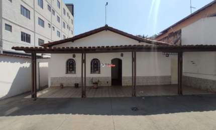 Casa com 6 quartos à venda na Rua Reynaldo Smith Camargos, 1, Santa Amélia, Belo Horizonte por R$ 680.000