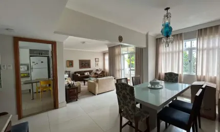 APARTAMENTO 4 QUARTOS SUÍTE AMPLO NASCENTE VARANDA ELEVADOR 2 GARAGENS NO CHAME-CHAME!