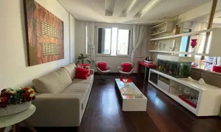 APARTAMENTO 5 QUARTOS 2 SUÍTES BANHEIRA VARANDA VISTA MAR ANDAR ALTO À VENDA NA BARRA!
