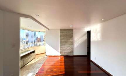 APARTAMENTO NASCENTE VISTA MAR 2 QUARTOS SUÍTE VARANDA GARAGEM À VENDA NA GRAÇA!
