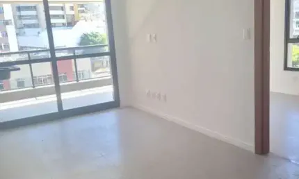 Apartamente quarto e sala novo varanda gourmet piscina academia à venda na barra!
