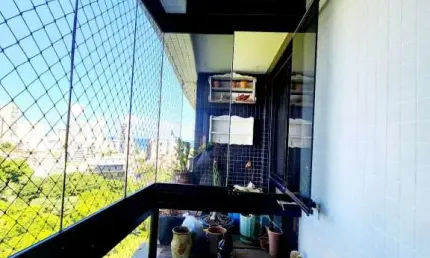 Apartamento nascente 2 quartos suíte área de serviço 2 garagens à venda em ondina!