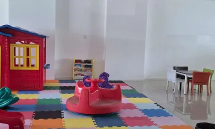 APARTAMENTO TIPO STUDIO MOBILIADO COM INFRAESTRUTURA COMPLETA