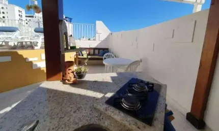 Apartamento cobertura 3 quartos 2 suítes piscina 2 garagens reformado venda rio vermelho!