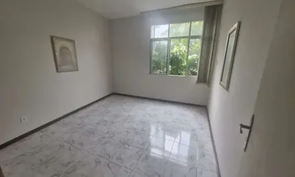 Apartamento 3 quartos dependência garagem elevador e portaria 24 h à venda na barra!