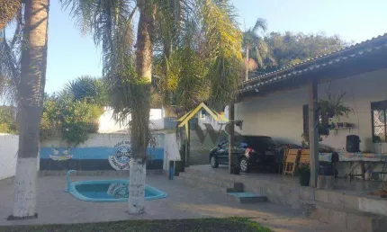 Casa com 3 dormitórios à venda, 80 m² por R$ 320.000,00 - Centro - Viamão/RS
