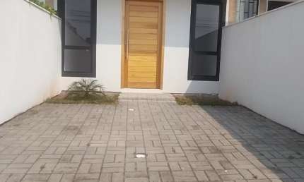 VENDO LINDO SOBRADO DE 2QTS FINO ACABAMENTO - INGLESES - FLORIANÓPOLIS