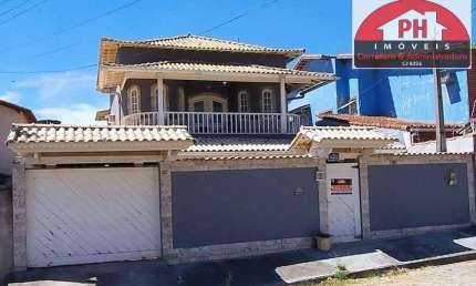 Linda e Ampla Casa Colonial Duplex com piscina à Venda!