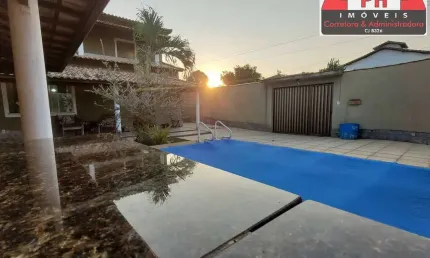 Casa Duplex Incrível com Área de Lazer Completa em Condomínio Fechado