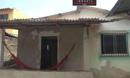 Casa com 2 quartos para alugar na Rua Leonor Fernandes de Carvalho, Campo Redondo, São Pedro da Aldeia