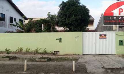 Oportunidade! Excelente casa duplex com 5 quartos e amplo quintal de 360m2
