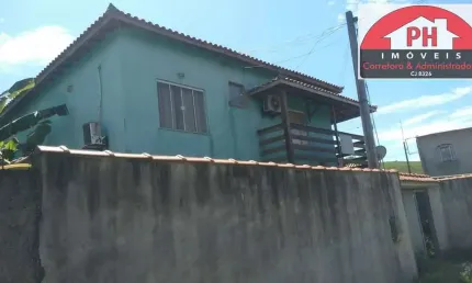 Casa duplex, à venda, área rural de São Pedro da Aldeia - RJ.
