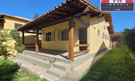Oportunidade! Prox Lagoa Casa Ampla com 3 Quartos, Suíte e Quintal de 360m²
