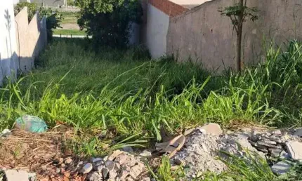 Terreno a venda na parte alta do condomínio cruzeiro
