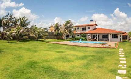 Casa PÉ NA AREIA Morro Branco - Beberibe - CE proximo a BARRA NOVA